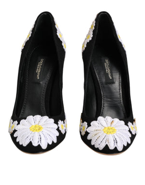 Schwarze Wildleder-Pumps mit Blumenmuster