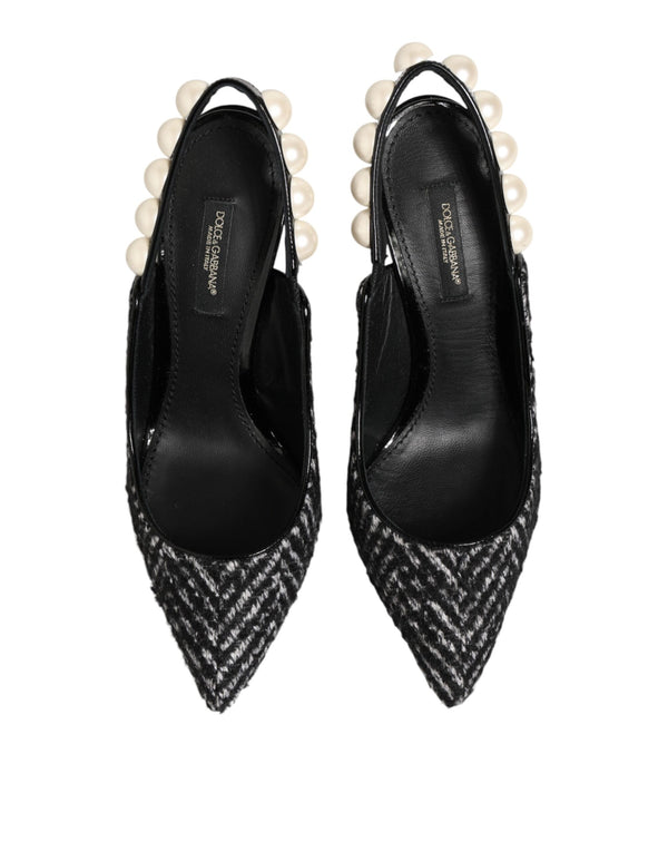 Weiße Slingback-Schuhe mit Schwarz-Weiß-Chevron-Muster und Kunstperlen
