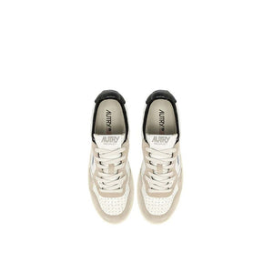 Weiße Ziegenleder-Sneakers