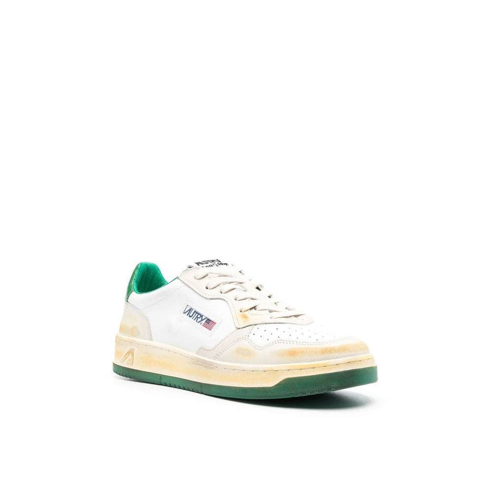 Weiße Leder-Sneaker mit niedrigem Schaft