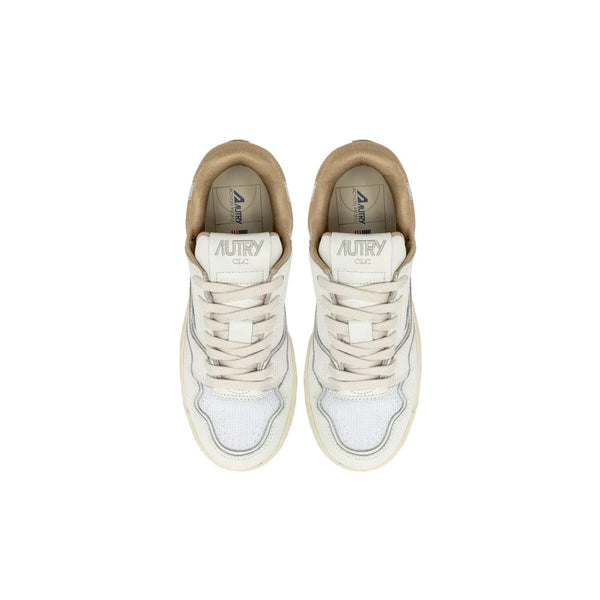 Weiße Leder-Sneaker mit niedrigem Schaft