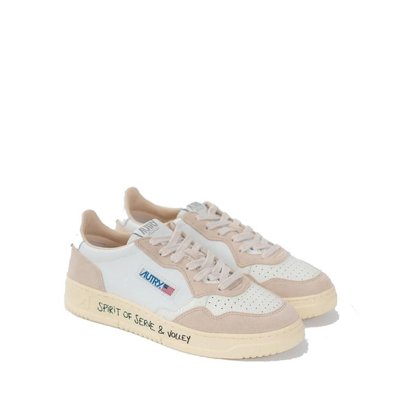 Weiße Ziegenleder-Sneakers