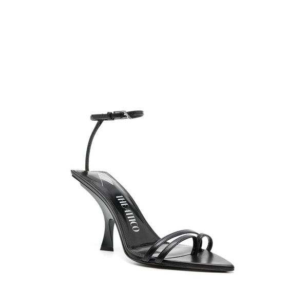 Schwarze Seiden-Stilettos