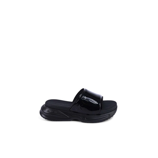 Schwarze Polyurethan-Slides