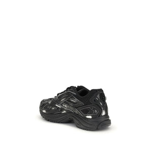 Schwarze Polyethylen-Laufschuhe