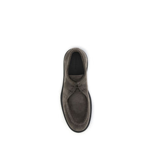 Braune Leder-Oxfords und -Derbies