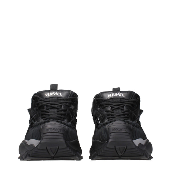 Schwarze Leder-Sneaker