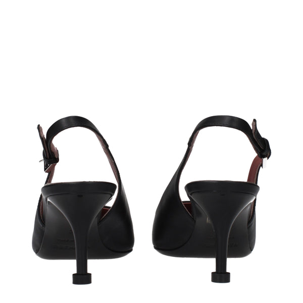 Schwarze Leder-Plateau-Pumps