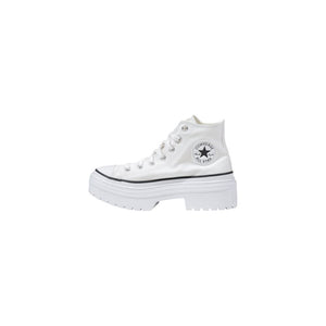 Weiße Stoff-Sneaker mit dicker Sohle