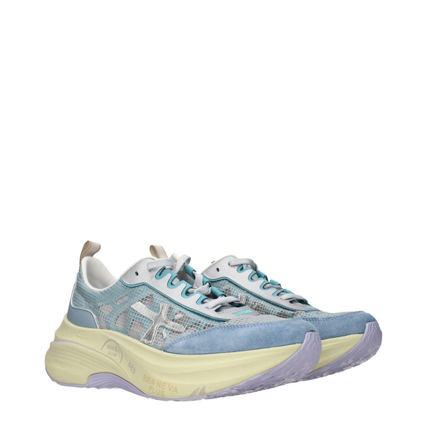Hellblaue Stoff-Sneaker