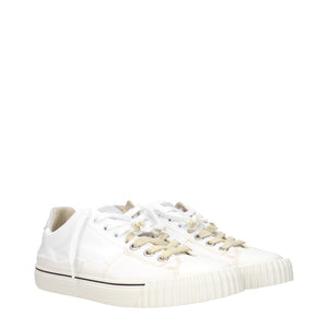Weiße Leder-Sneaker mit niedrigem Schaft
