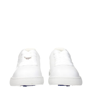 Weiße Sneaker aus Leder