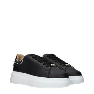 Schwarze Chunky Sneakers aus Leder