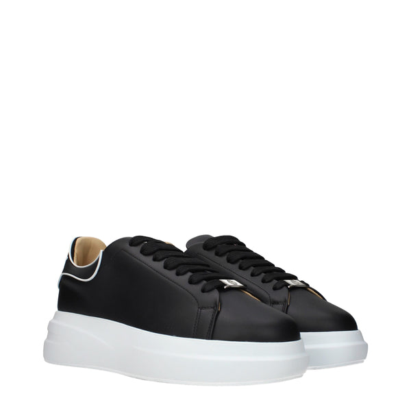 Schwarze Chunky Sneakers aus Leder