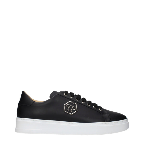 Schwarze Leder-Sneaker