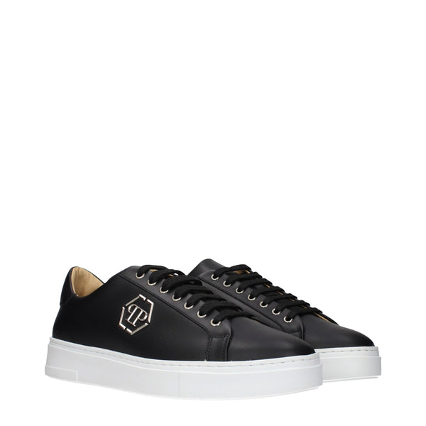 Schwarze Leder-Sneaker