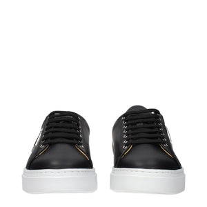Schwarze Leder-Sneaker