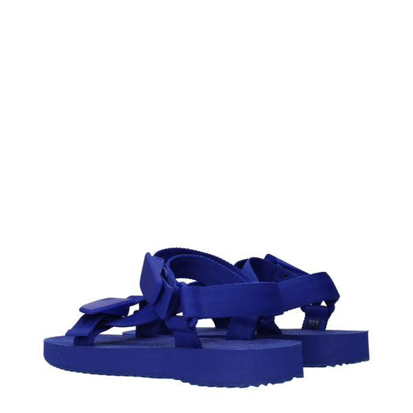 Blaue Stoff-Sandalen