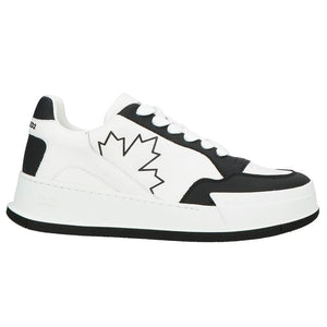 Schwarzer Sneaker aus Kalbsleder