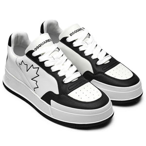Schwarzer Sneaker aus Kalbsleder