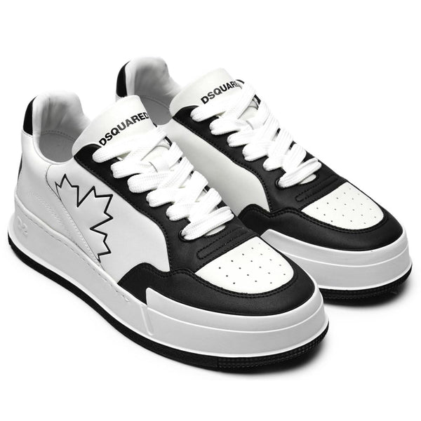 Schwarzer Sneaker aus Kalbsleder