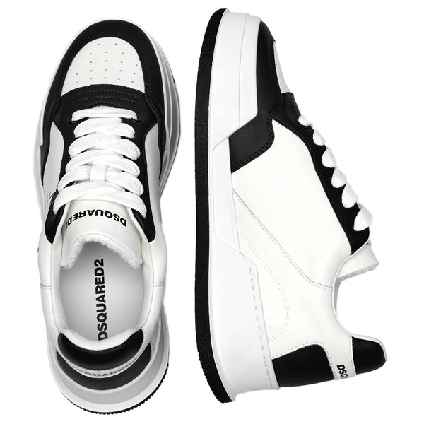 Schwarzer Sneaker aus Kalbsleder