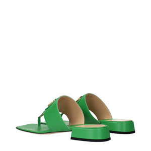 Grüne Ledersandalen
