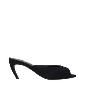 Schwarze Stoff-Sandalen