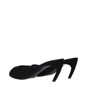 Schwarze Stoff-Sandalen