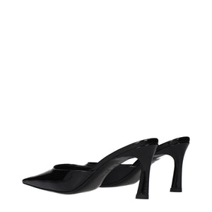 Schwarze Ledersandalen